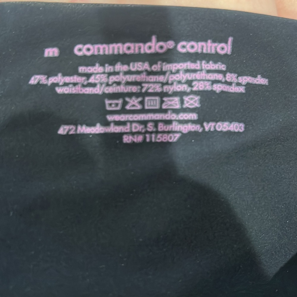 Commando Control Faux Leather Leggings - Picture 3 of 3